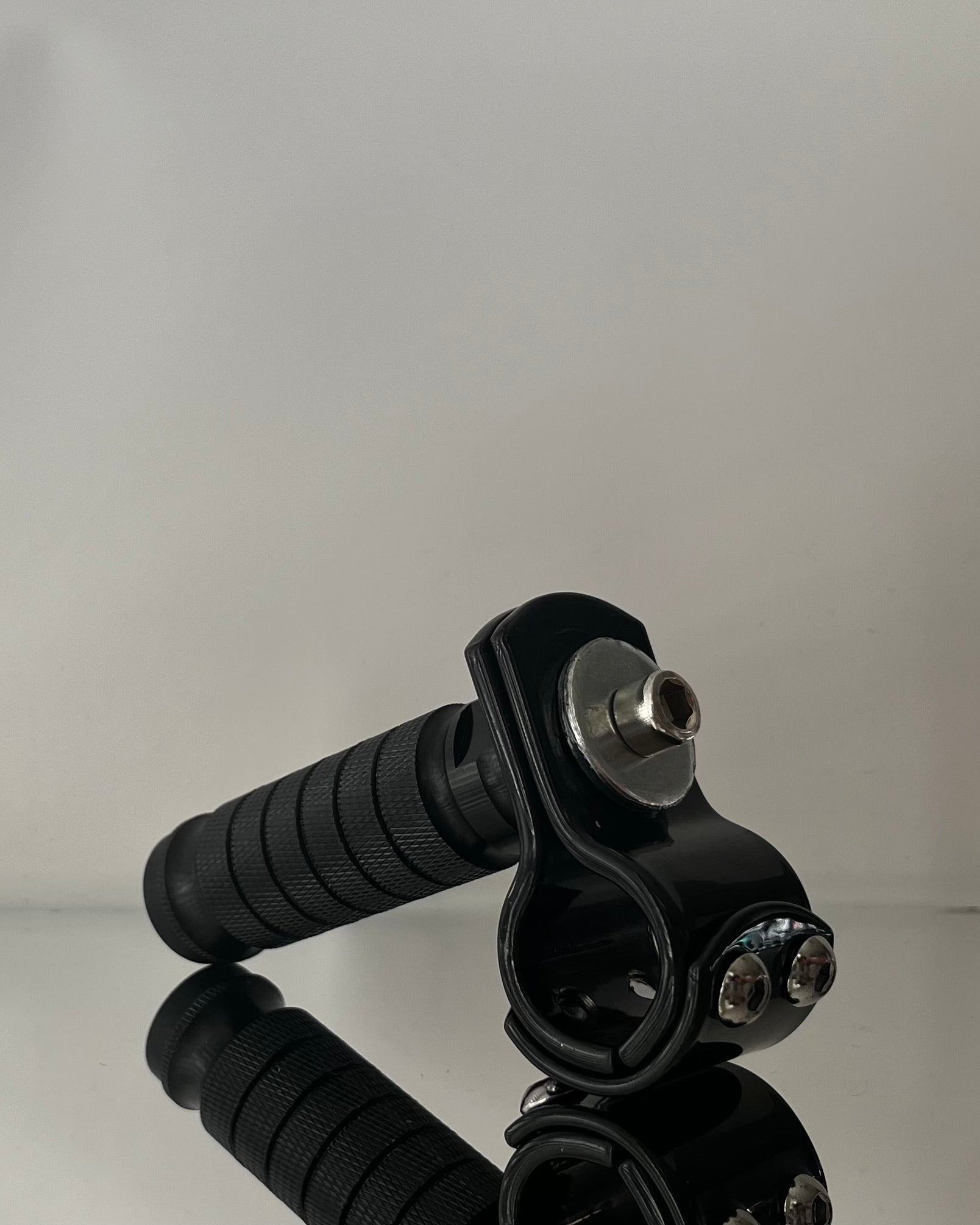 Shift/Foot lock