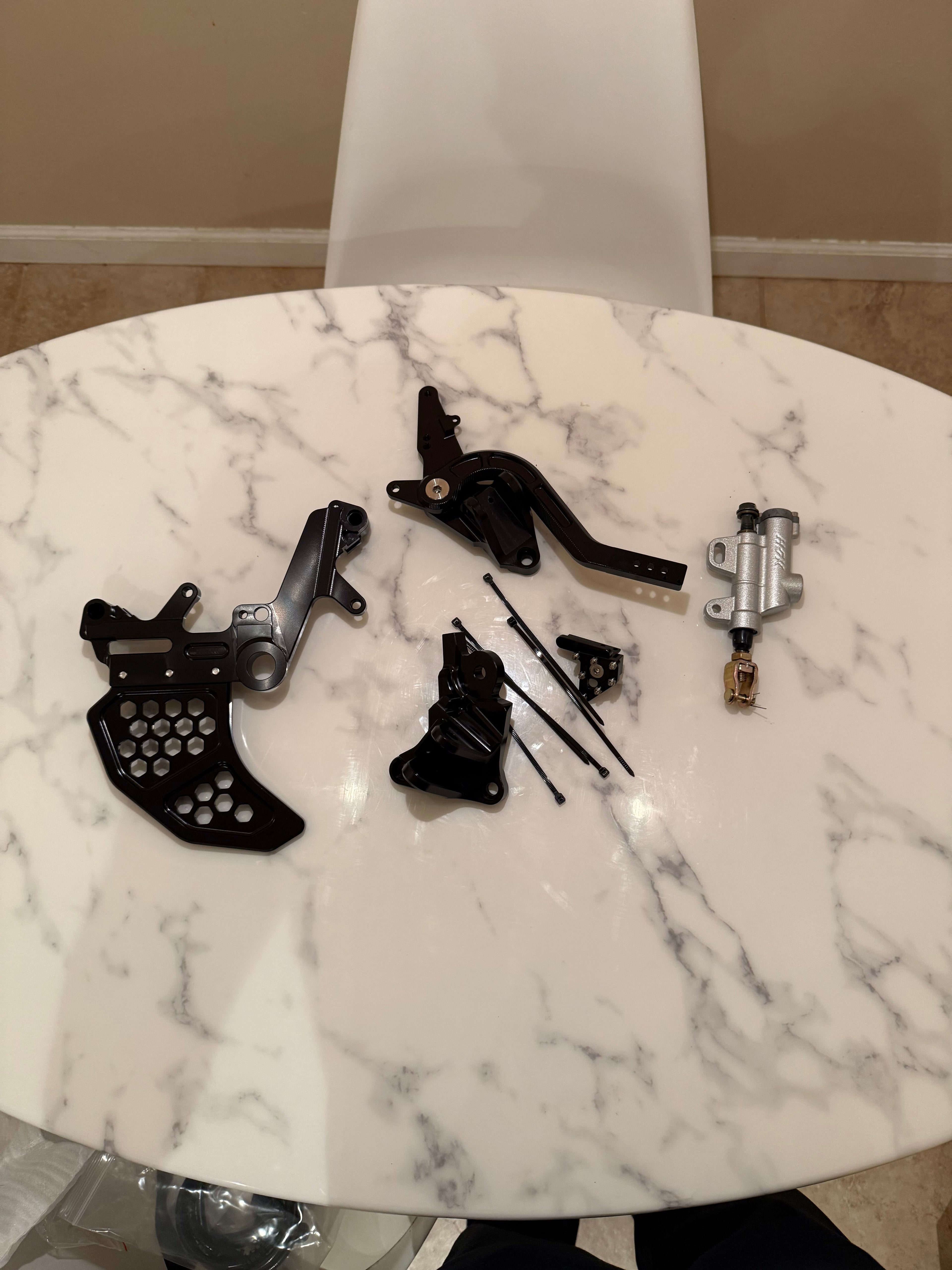 Surron Ultra Bee Footbrake Kit V3