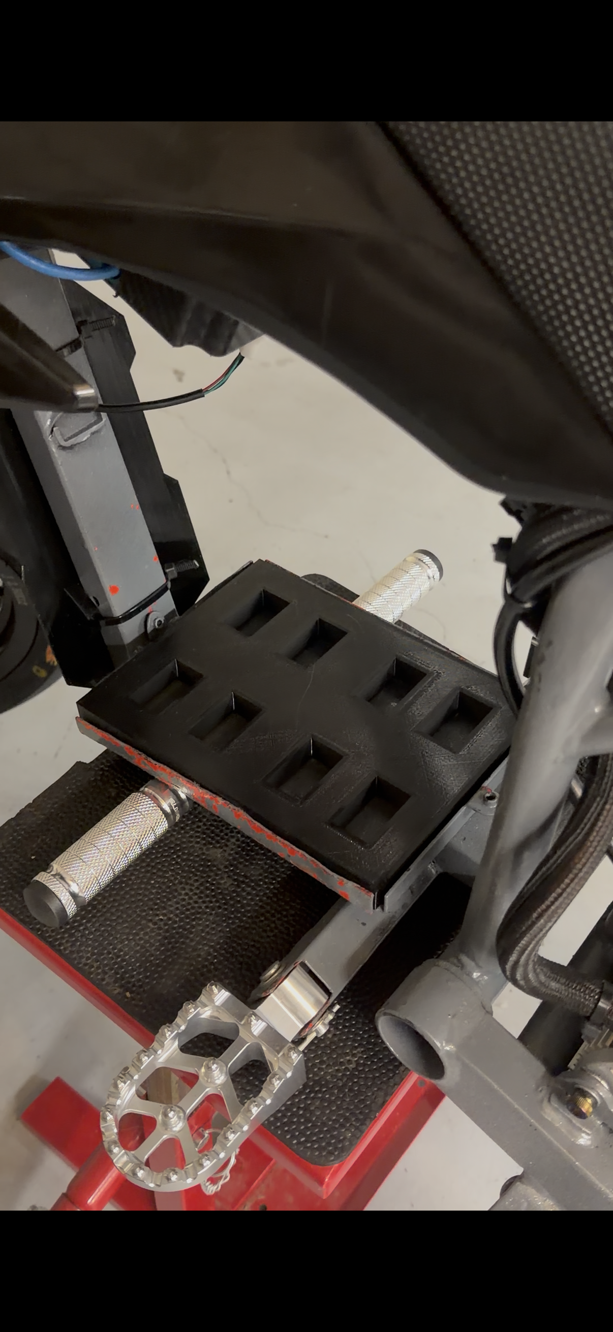 Double Sided Razor Shiftlock