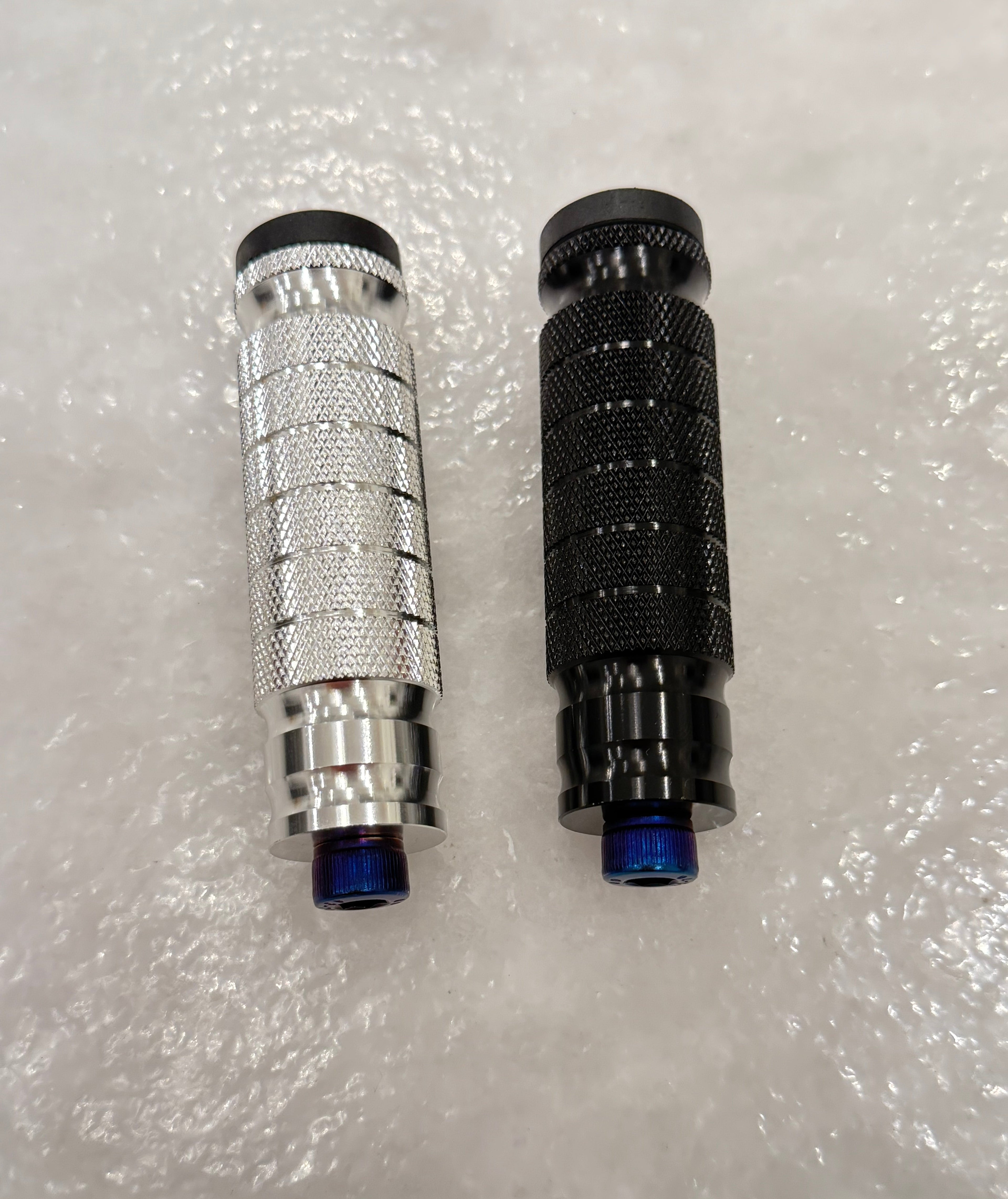 Titanium Style Footlock Bolts