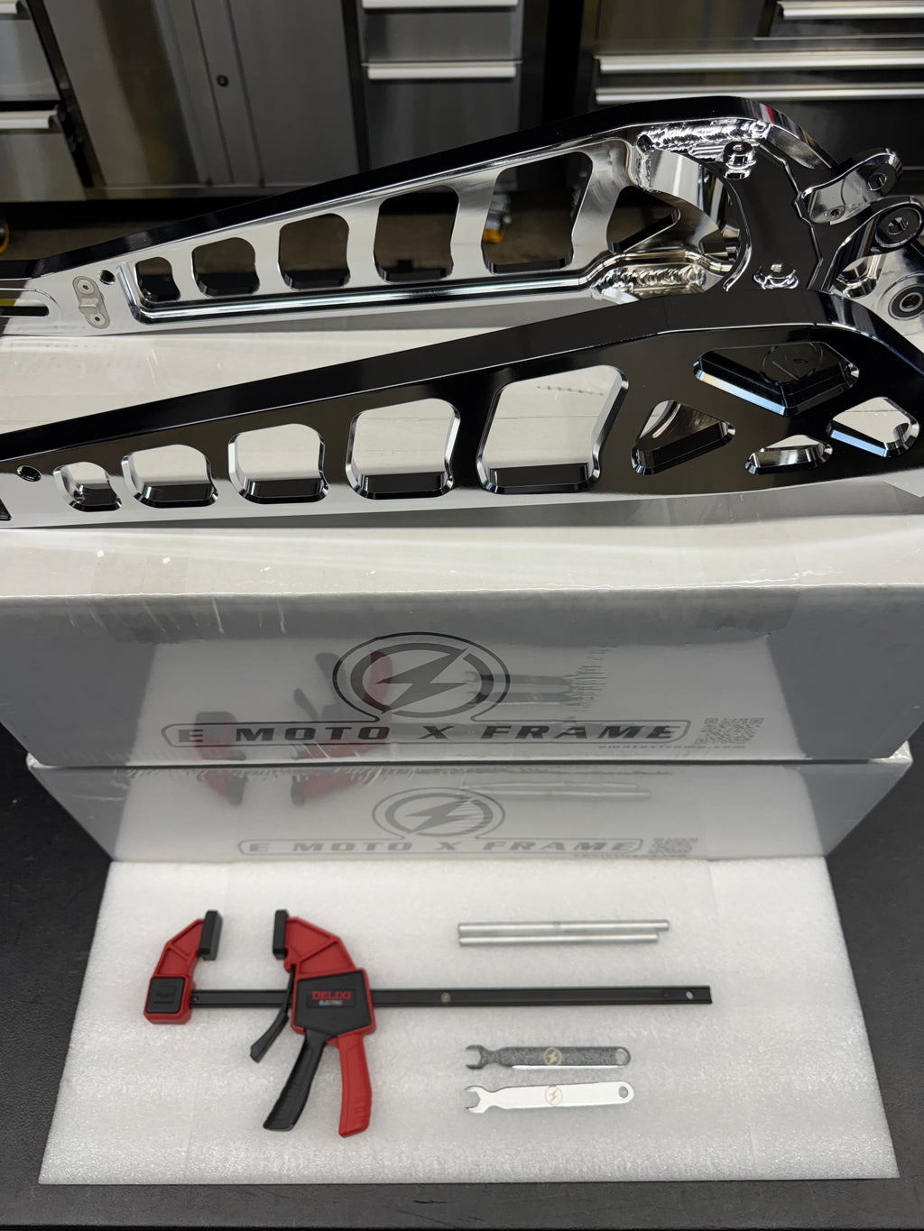 Defiant v2 Welded Swingarm for Surron LBX