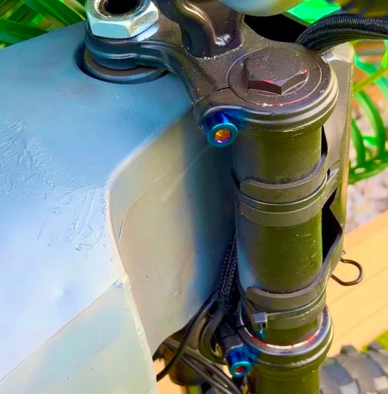 Tuttio/Yozma Tripple Clamp Bolts (Set of 4)